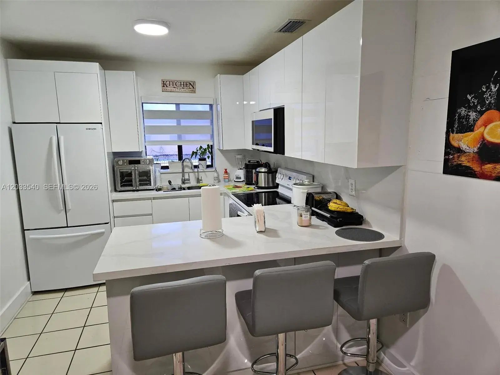 2348 W 56th St # 19, Hialeah FL 33016