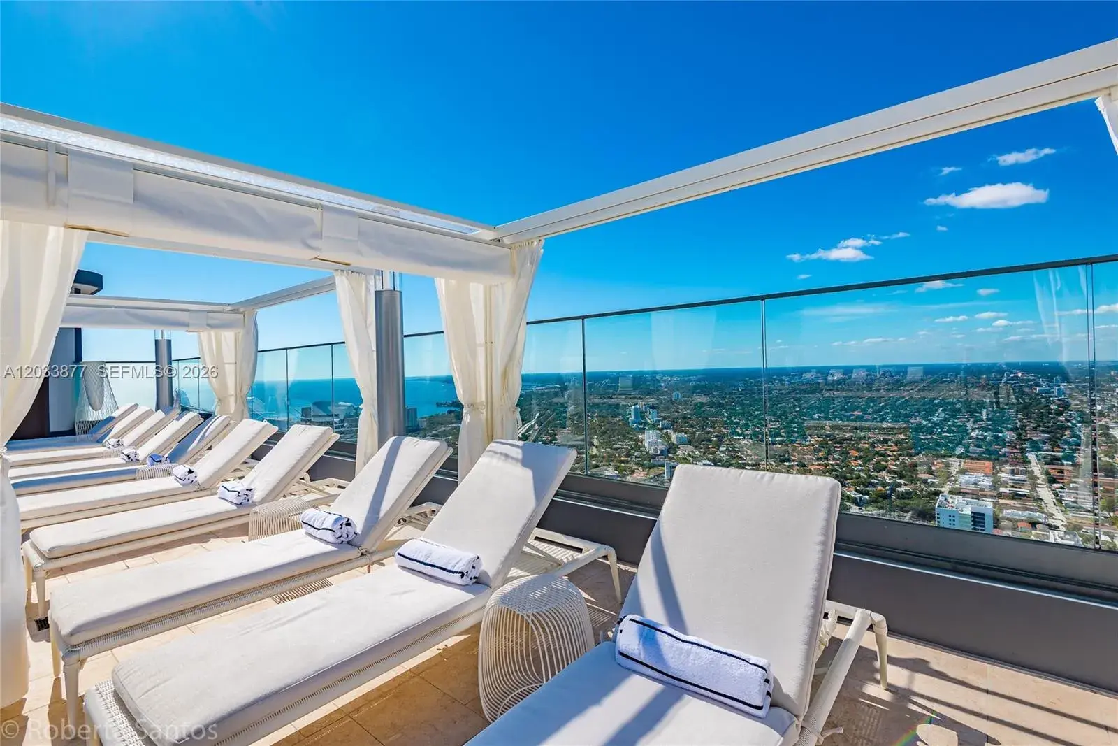1000 Brickell Plaza # 4509, Miami FL 33131