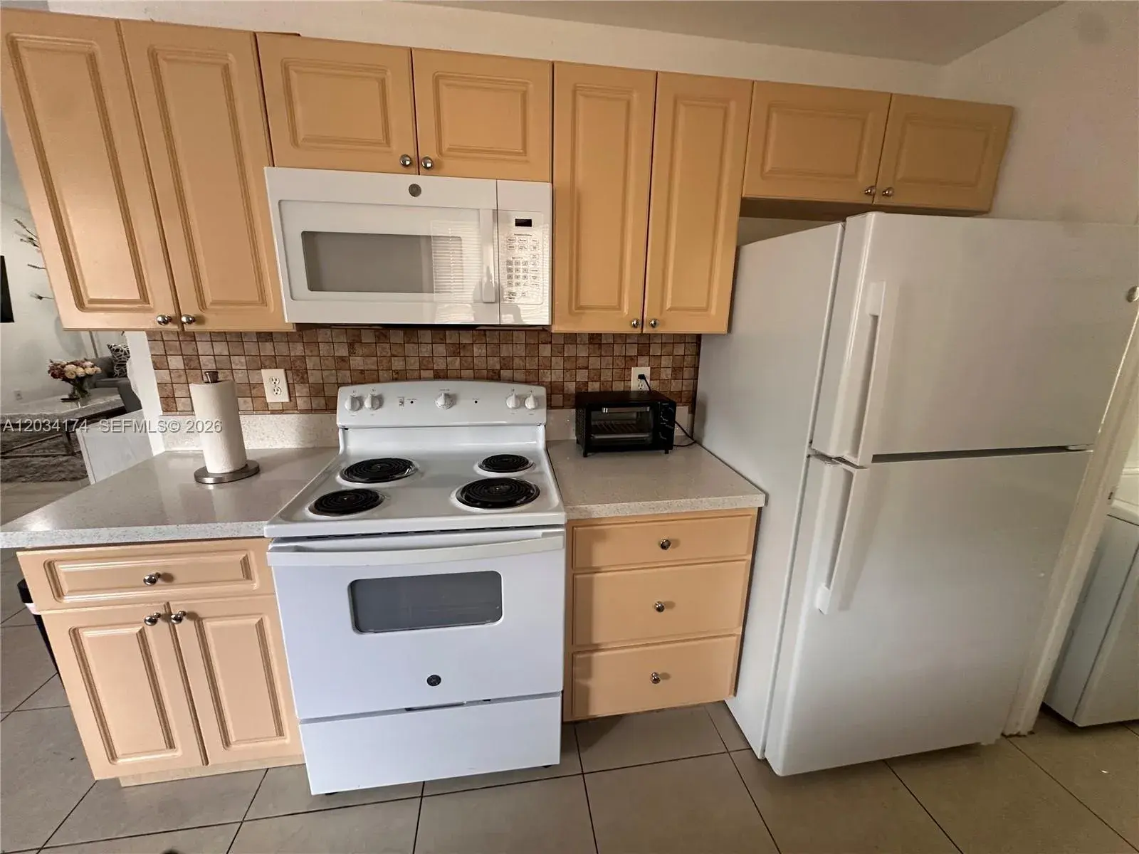 404 NW 2nd Ave # A, Hallandale Beach FL 33009