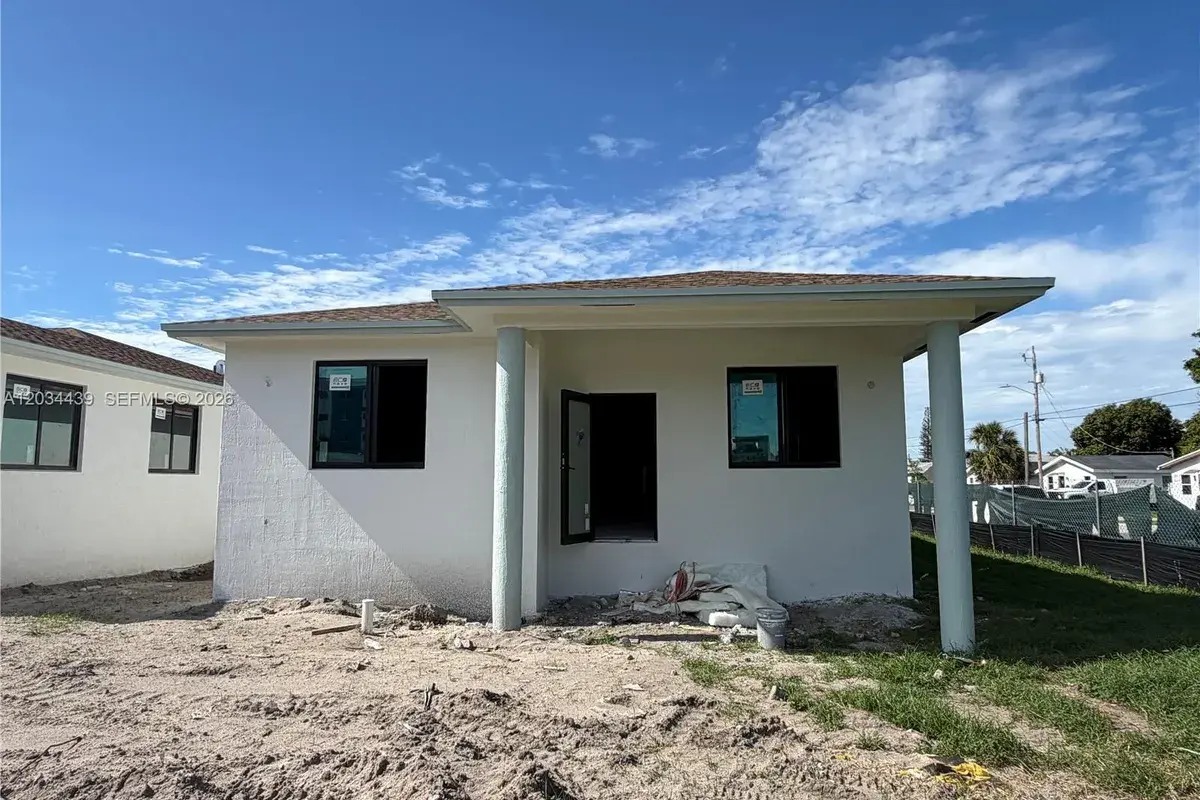344 NW 11th St, Pompano Beach FL 33060