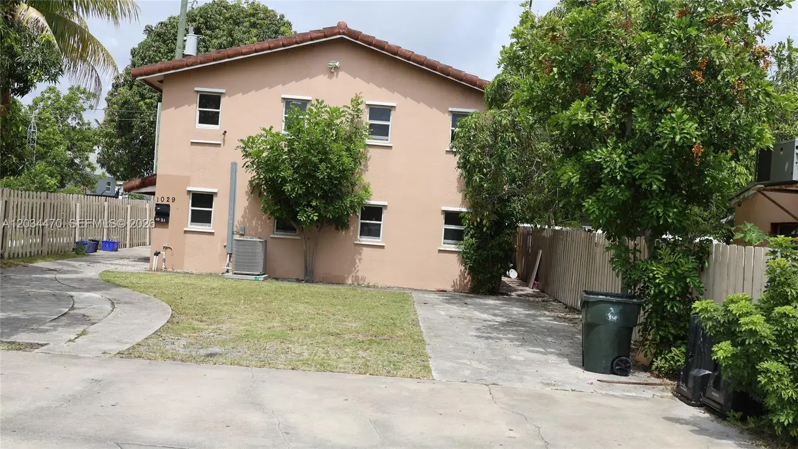 Residential Income for sale at 1029 S C St, Lake Worth FL 33460