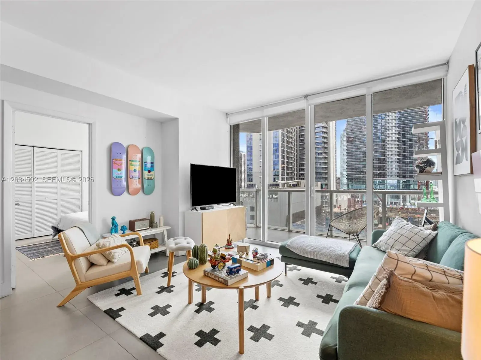 2 bedroom 2 bath Residential for sale at 253 NE 2nd St # 1801, Miami FL 33132