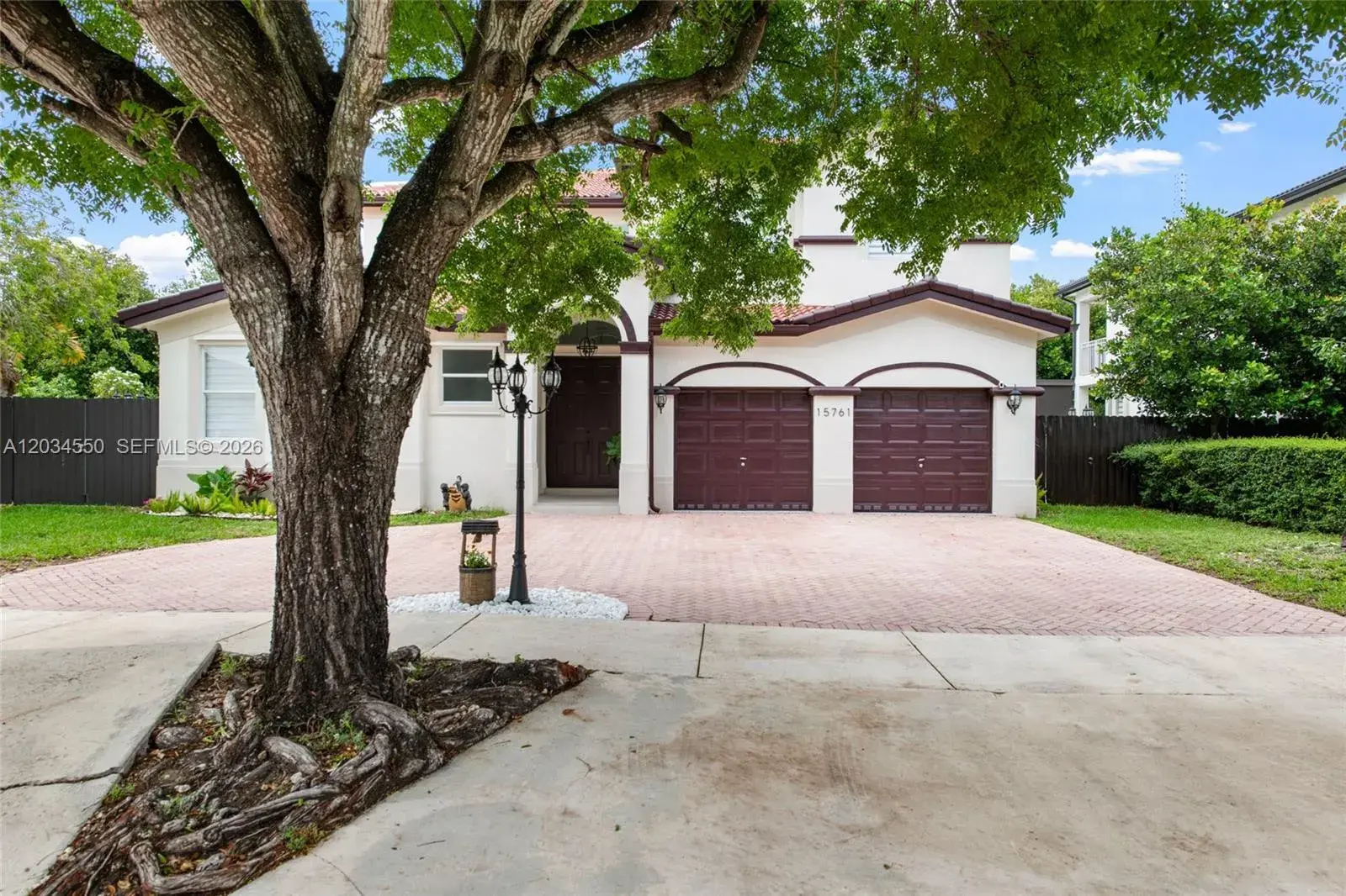 15761 SW 59th Ter, Miami FL 33193