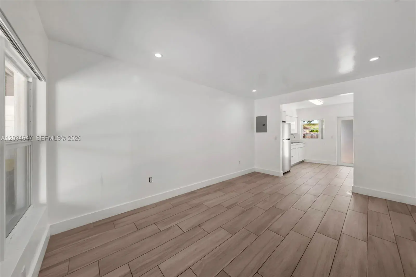 520 NW 104th St # 520, Miami FL 33150