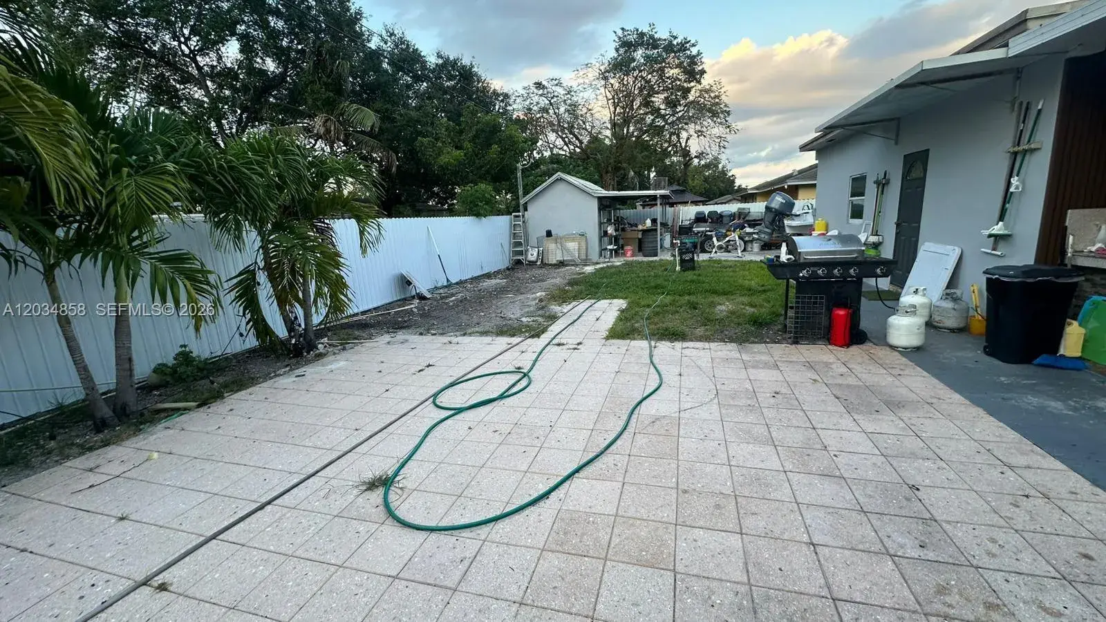2343 NW 102nd St, Miami FL 33147