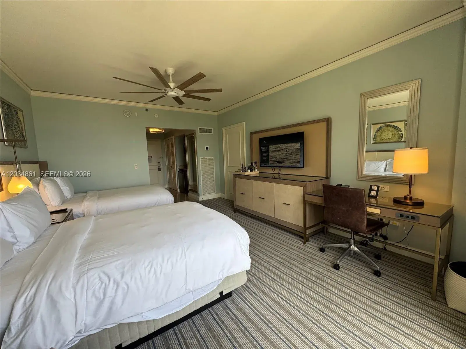 455 Grand Bay Dr # 718, Key Biscayne FL 33149