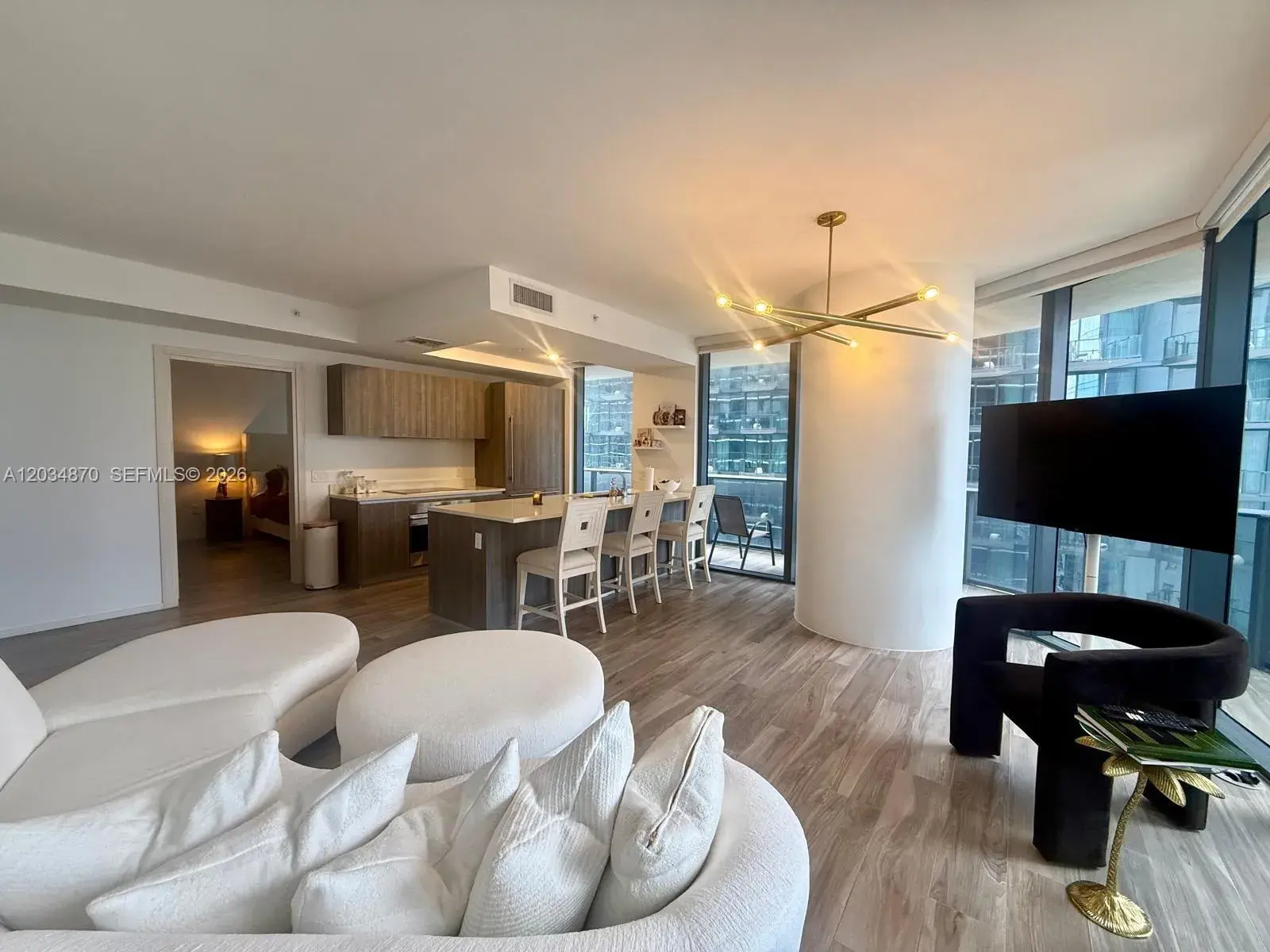 801 S Miami Ave # 3005, Miami FL 33130