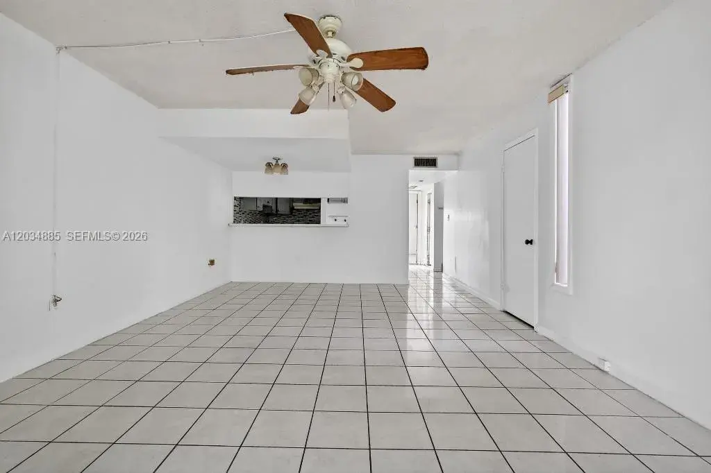 20054 SW 123rd Dr, Miami FL 33177