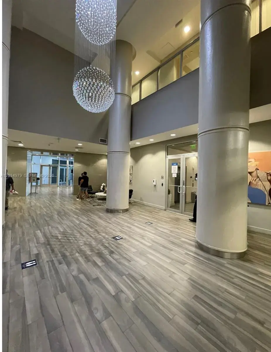 1750 N Bayshore Dr # 3010, Miami FL 33132