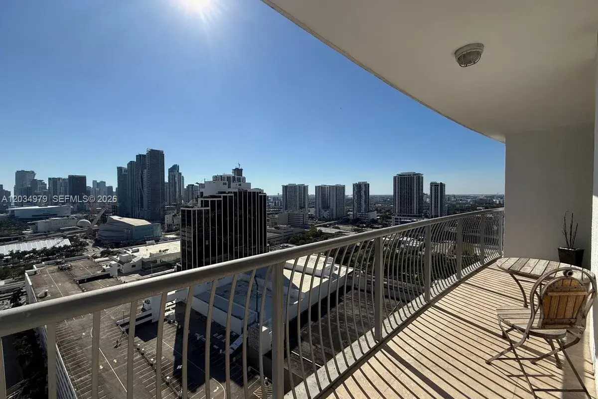 1750 N Bayshore Dr # 3010, Miami FL 33132