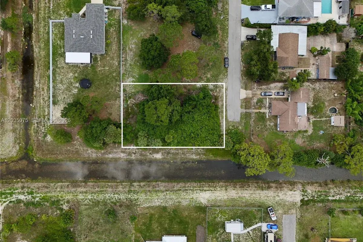 3105 BRIAN AVE S, Lehigh Acres FL 33976