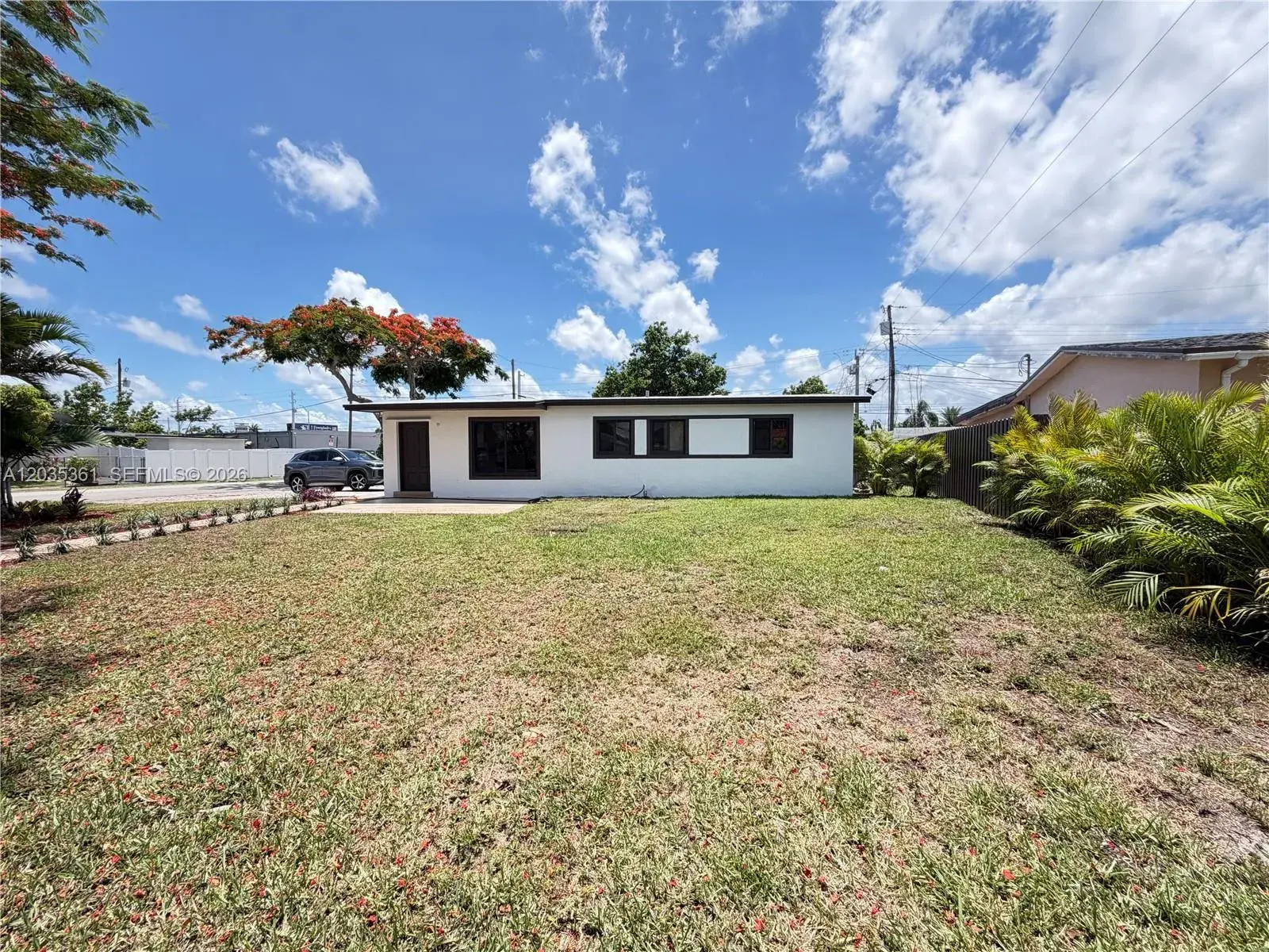 3 bedroom 3 bath Residential for sale at 2930 SW 106th Ave, Miami FL 33165