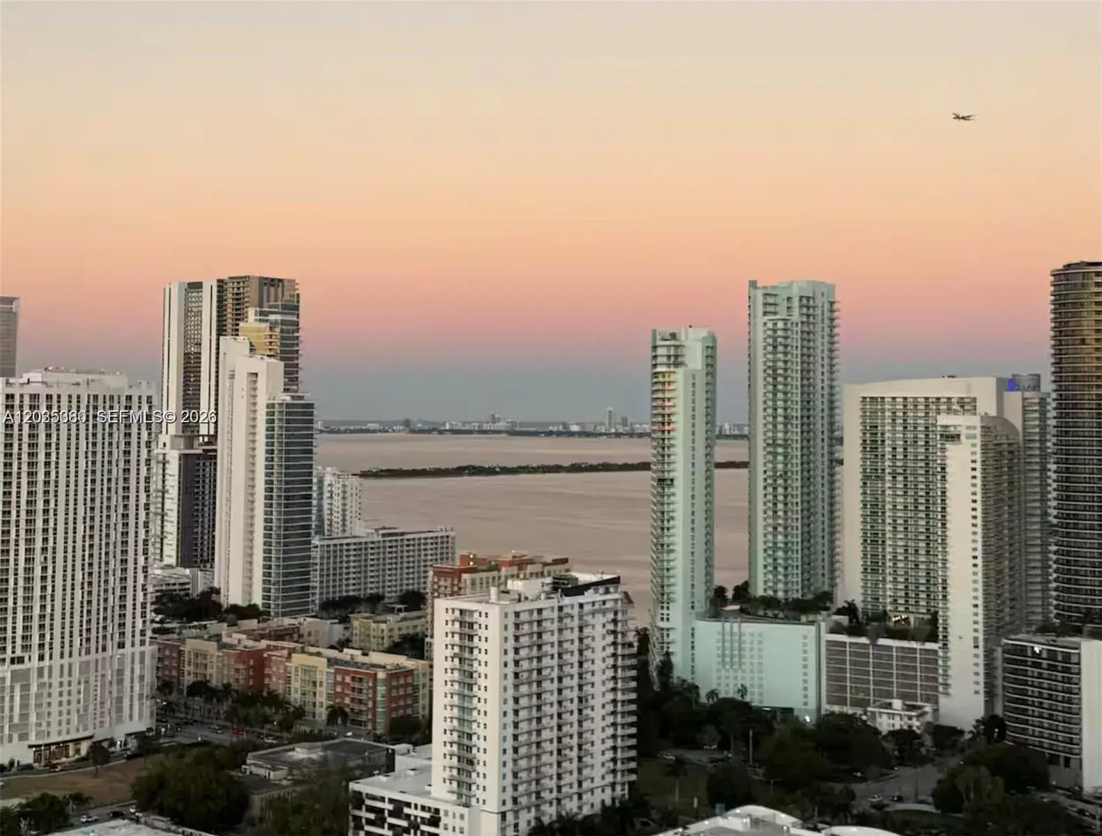 1 bedroom 1 bath Residential Lease for rent at 1600 NE 1 AVE # 3519, Miami FL 33132