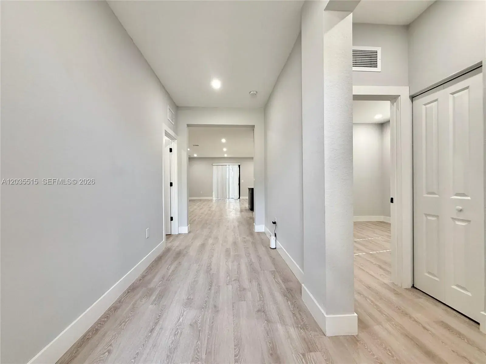 2159 SE 1st St, Homestead FL 33033