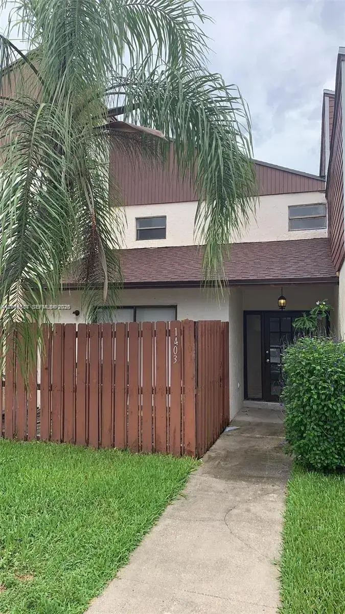 2 bedroom 2 bath Residential Lease for rent at 1403 White Pine Dr, Wellington FL 33414
