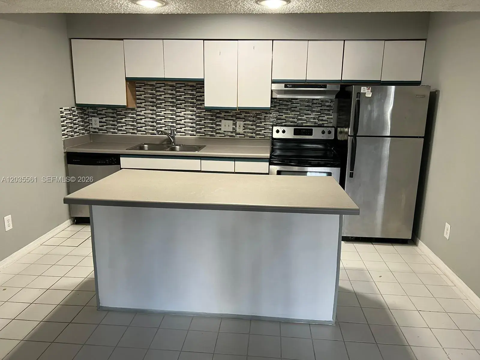 3985 W Mcnab Rd # A103, Pompano Beach FL 33069