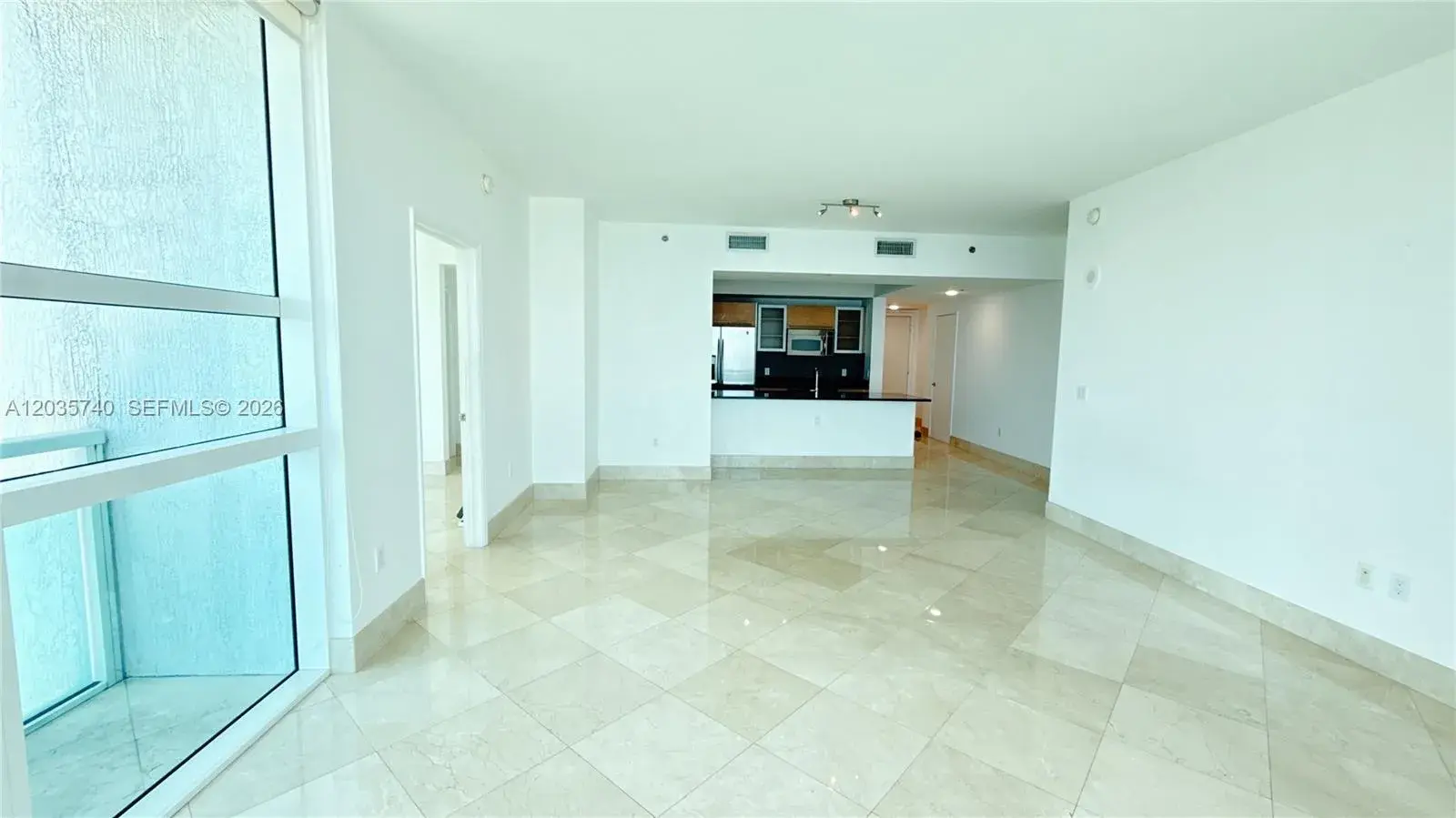 950 Brickell Bay Dr # 3411, Miami FL 33131