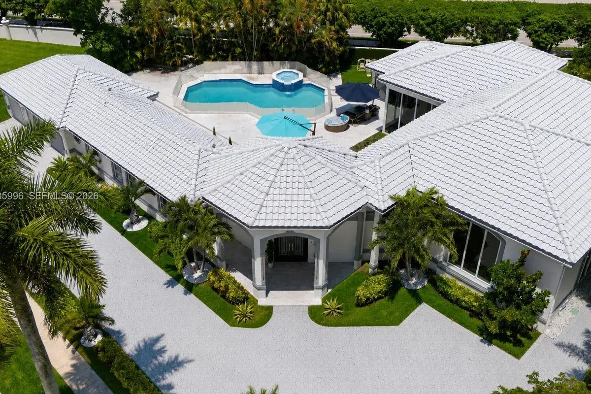 2673 NW 64th Blvd, Boca Raton FL 33496