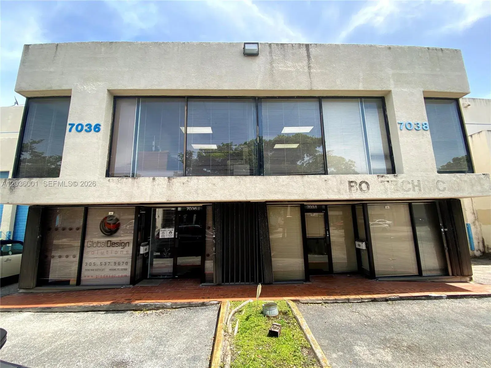 Commercial Sale for sale at 7038 NW 50th St # 2, Miami FL 33166