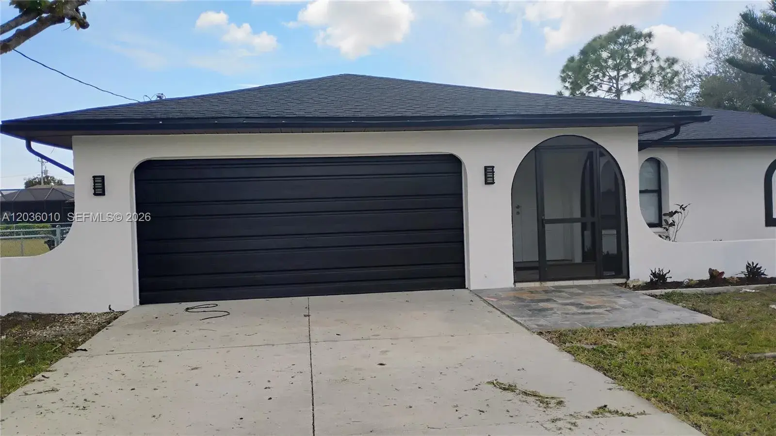 3 bedroom 2 bath Residential Lease for rent at 1404 SE 19TH St., Cape Coral FL 33990