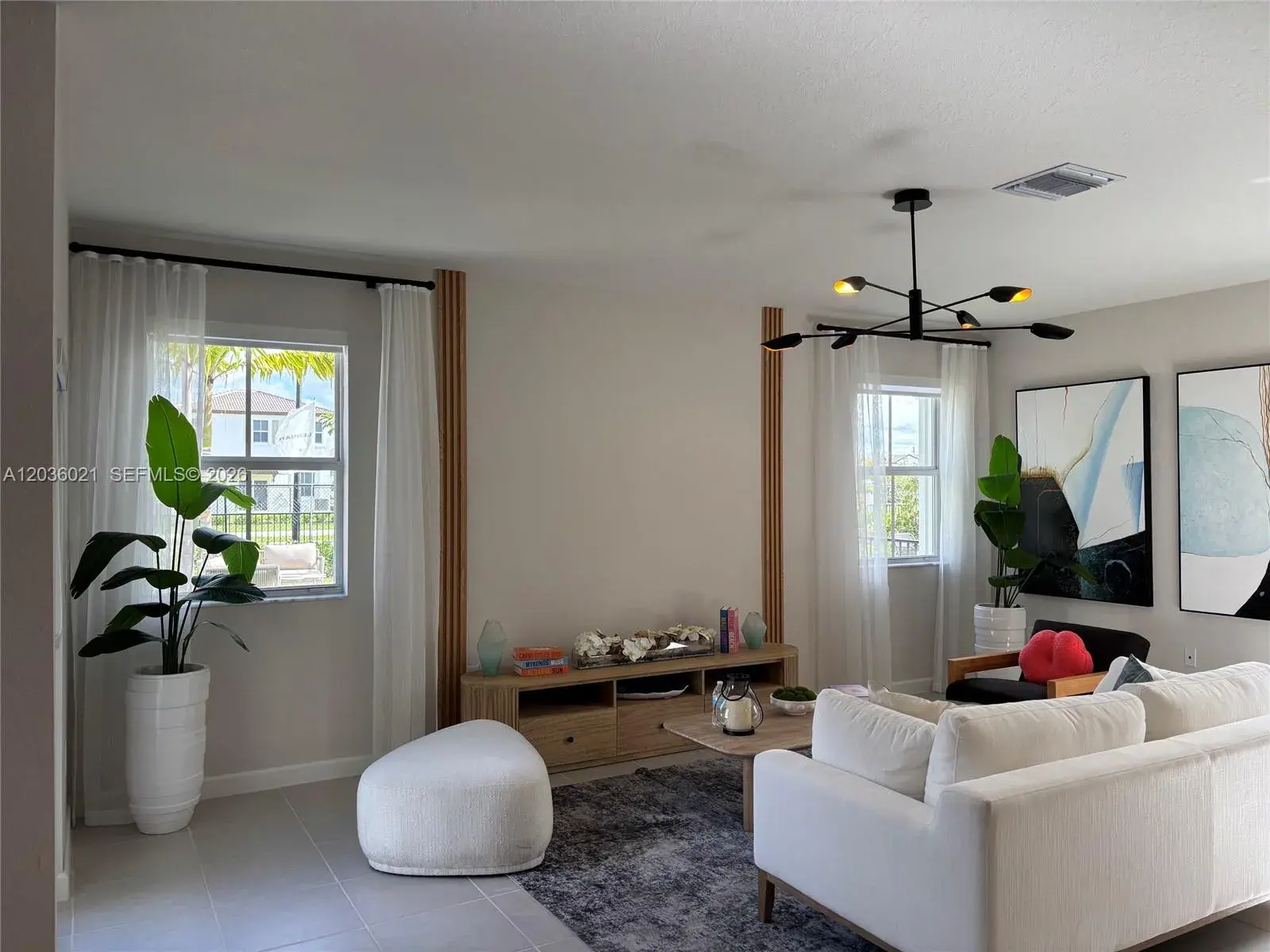 2342 SE 30th St, Homestead FL 33035
