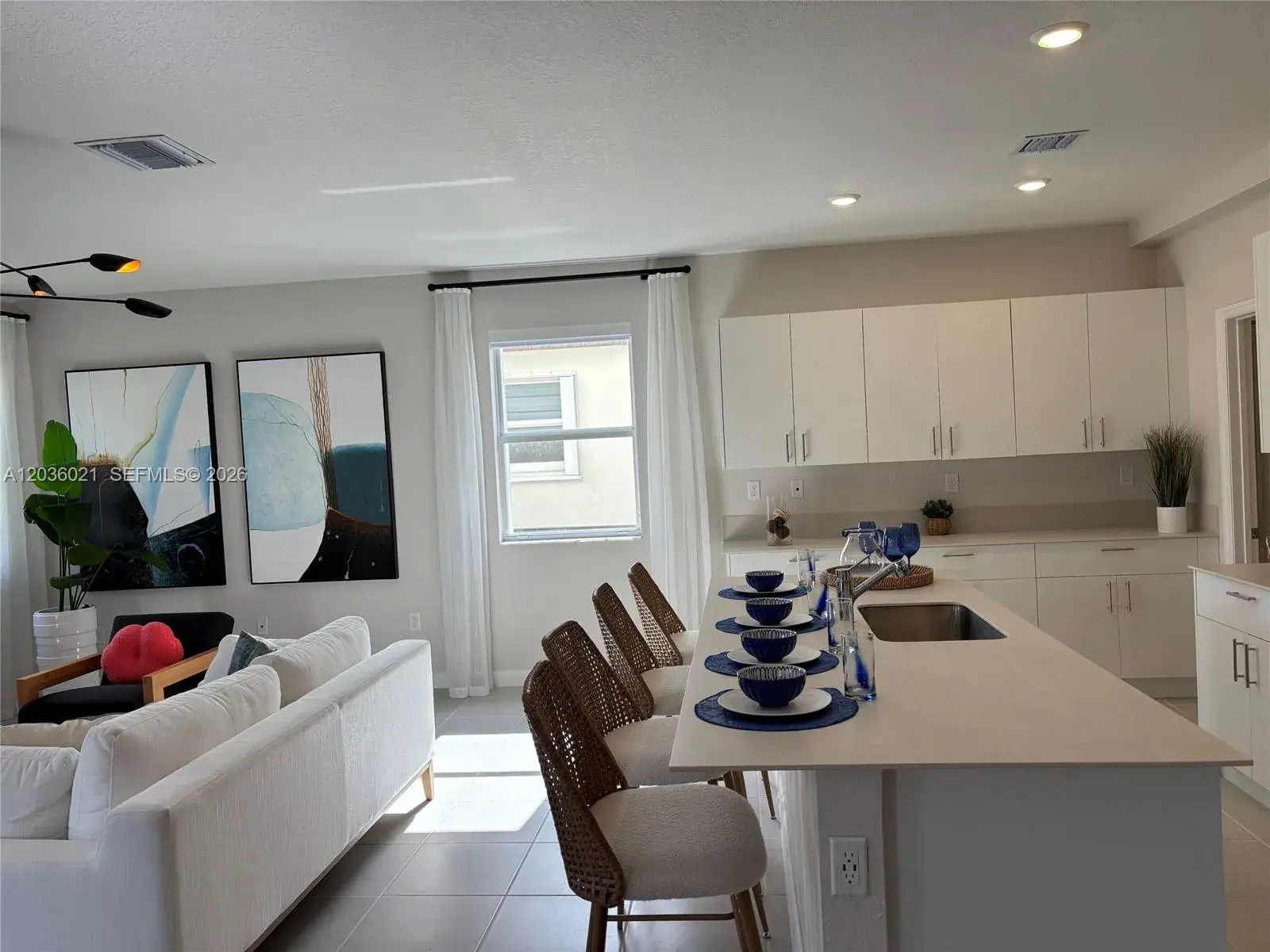 2342 SE 30th St, Homestead FL 33035