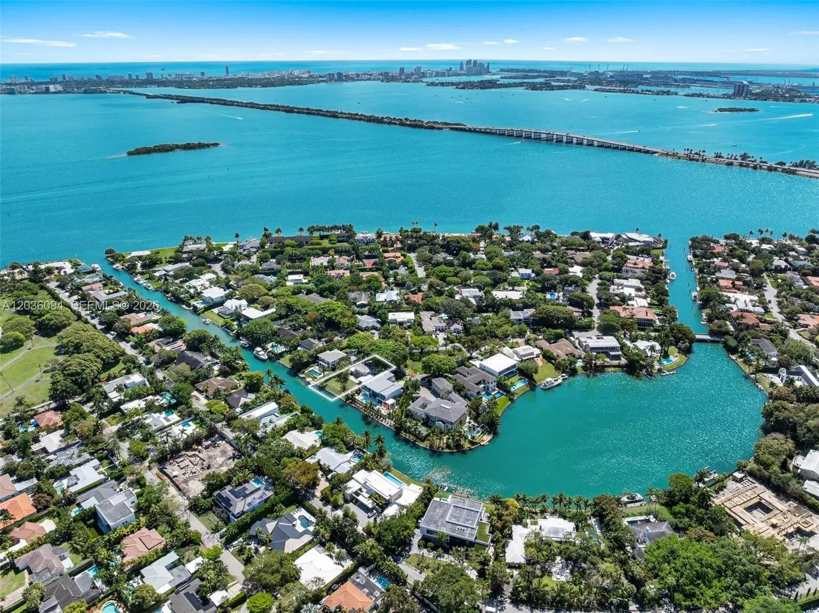655 Buttonwood Ln, Miami FL 33137