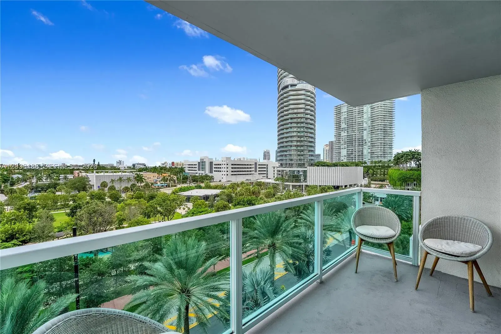 2 bedroom 2 bath for sale at 650 West Ave # 704, Miami Beach FL 33139