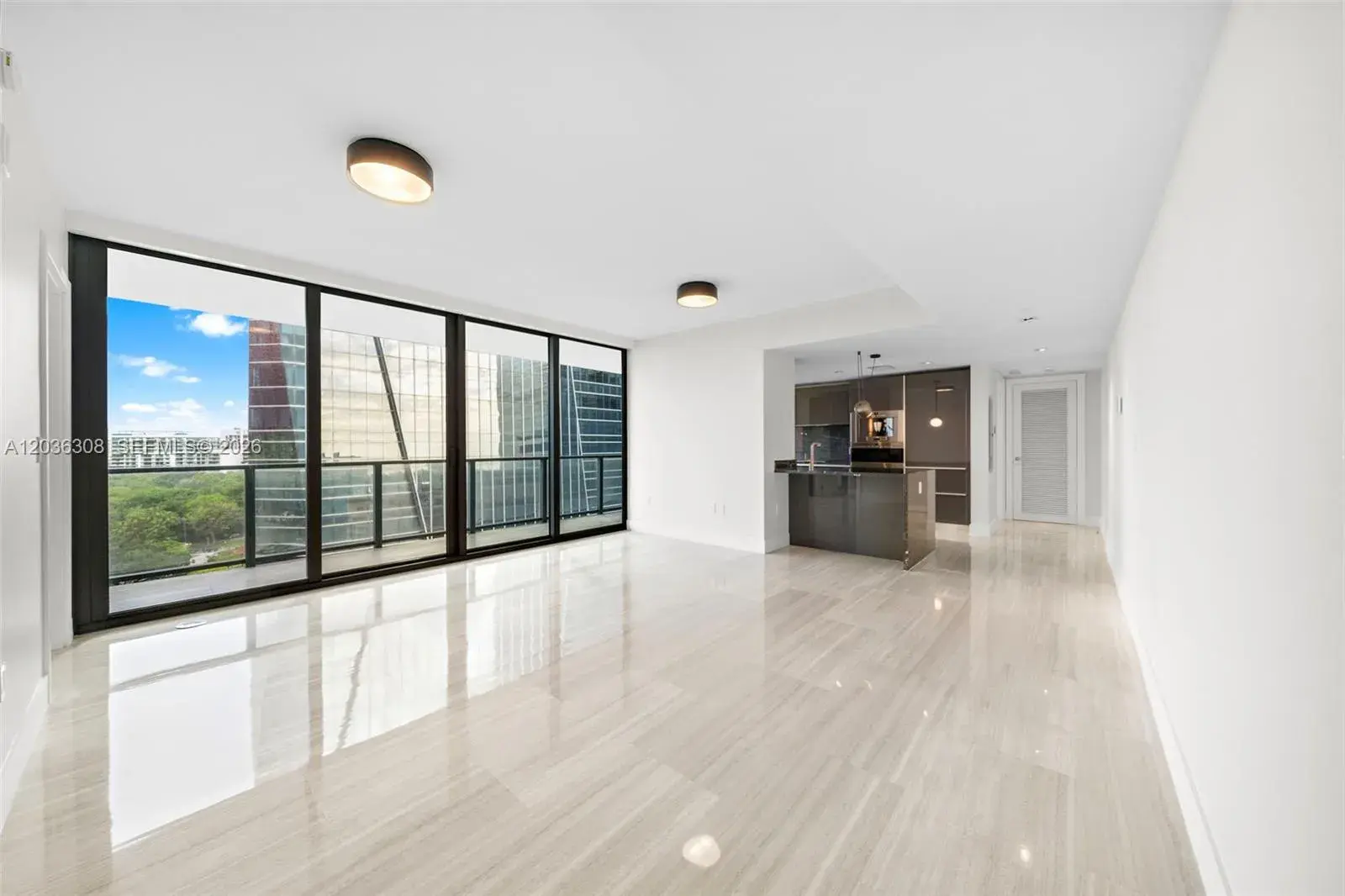 2 bedroom 2 bath for sale at 1451 Brickell Ave # 1005, Miami FL 33131