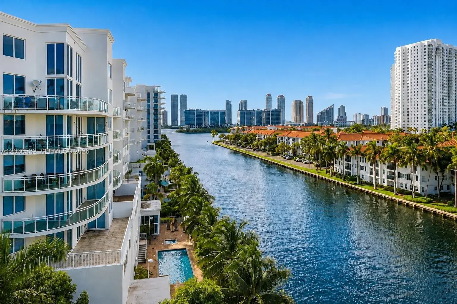 3000 NE 188th St # 604, Aventura FL 33180