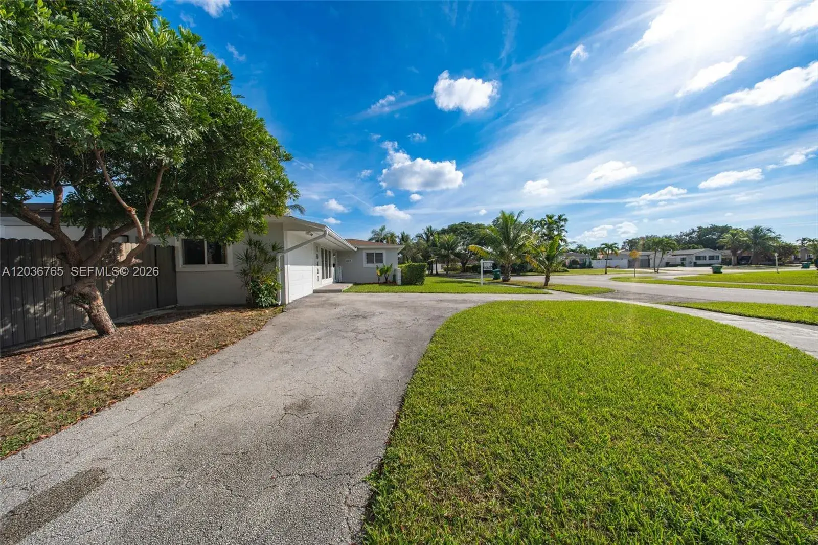 10431 SW 93rd St, Miami FL 33176