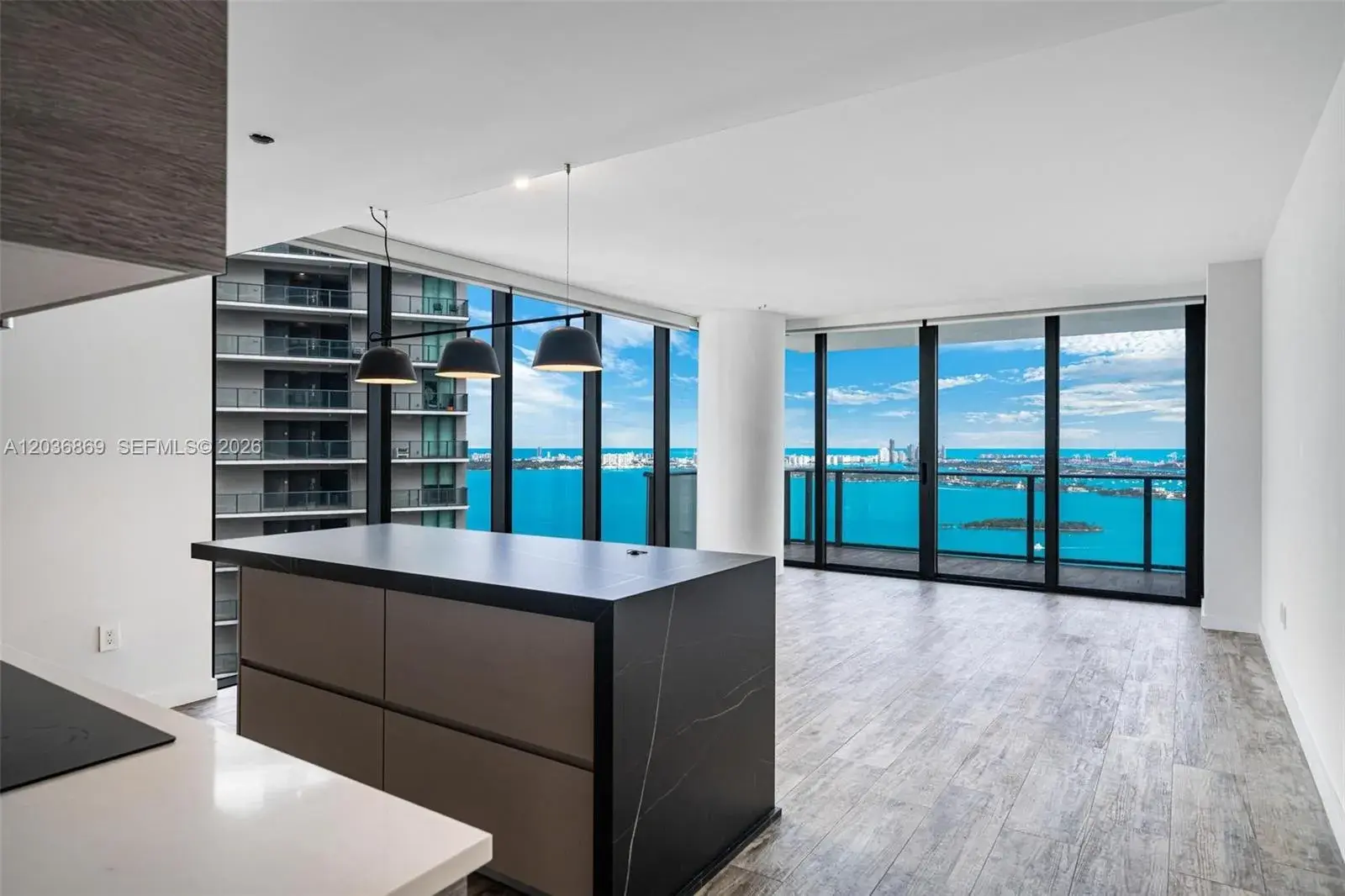 1 bedroom 2 bath Residential for sale at 650 NE 32nd St # 4407, Miami FL 33137