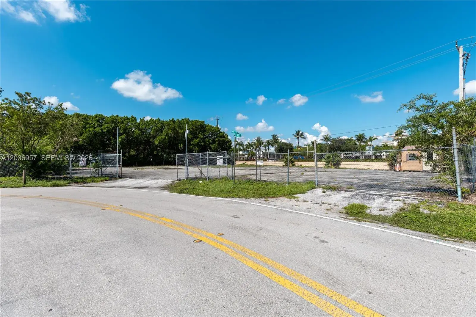 311 NW 135th Way, Plantation FL 33325