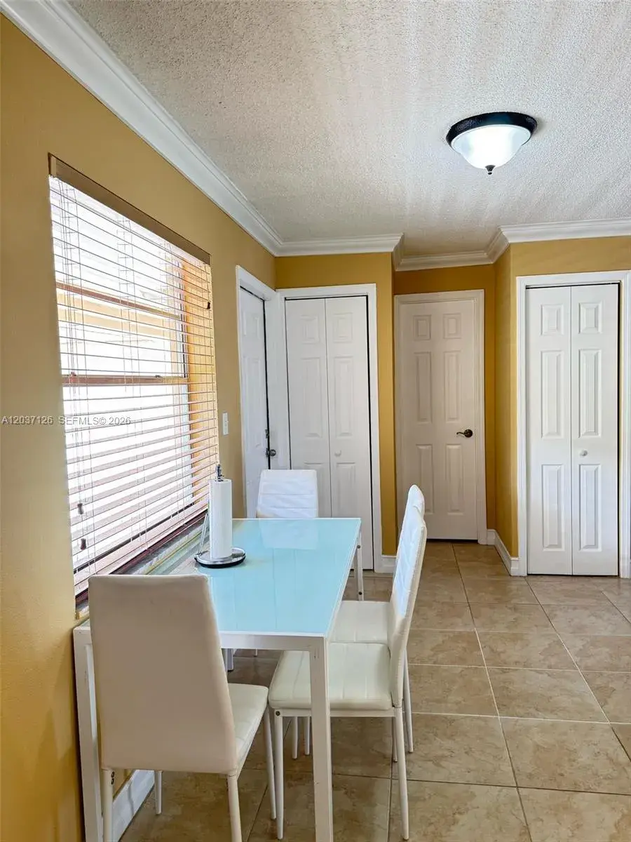 1300 Moffett St # 214, Hallandale Beach FL 33009