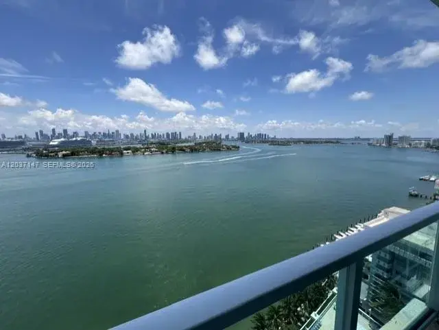 2 bedroom 2 bath for sale at 650 West Ave # 2109, Miami Beach FL 33139