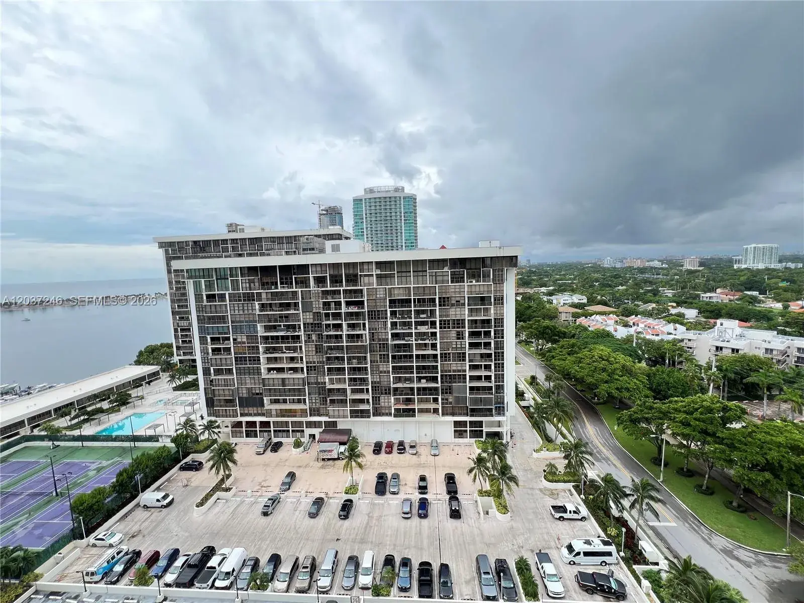 1901 Brickell Ave # B1807, Miami FL 33129