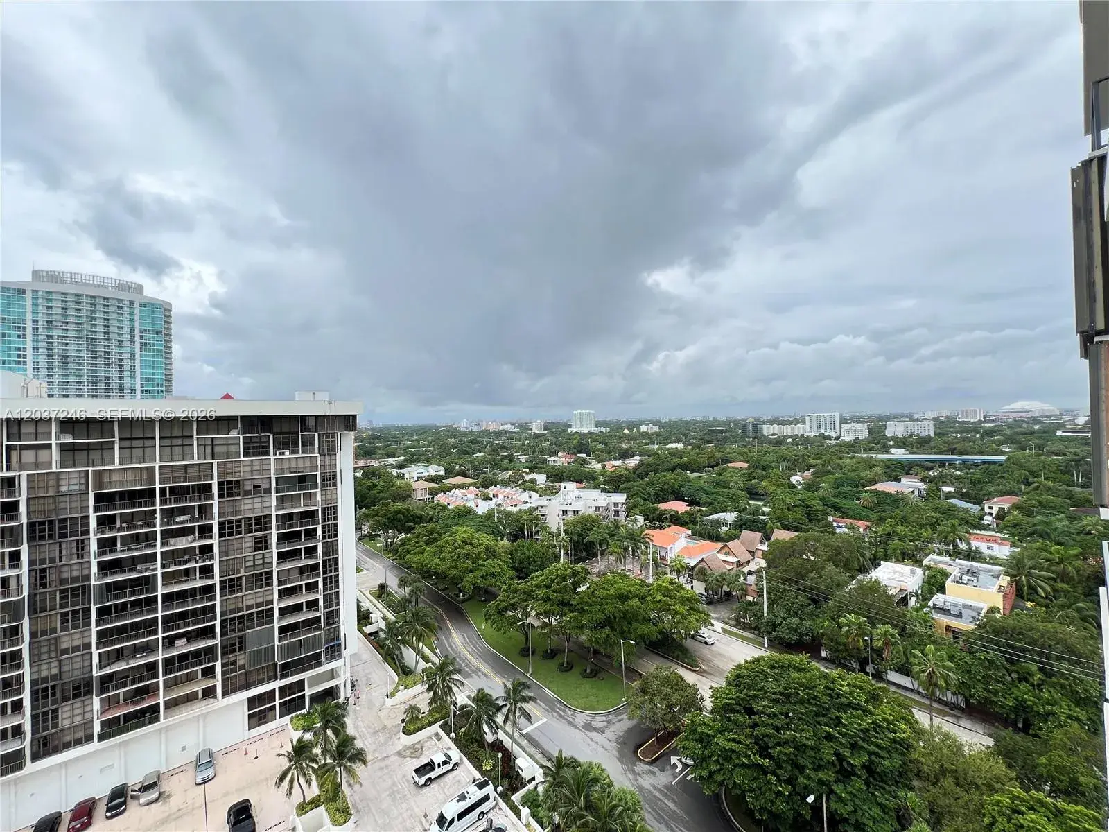 1901 Brickell Ave # B1807, Miami FL 33129
