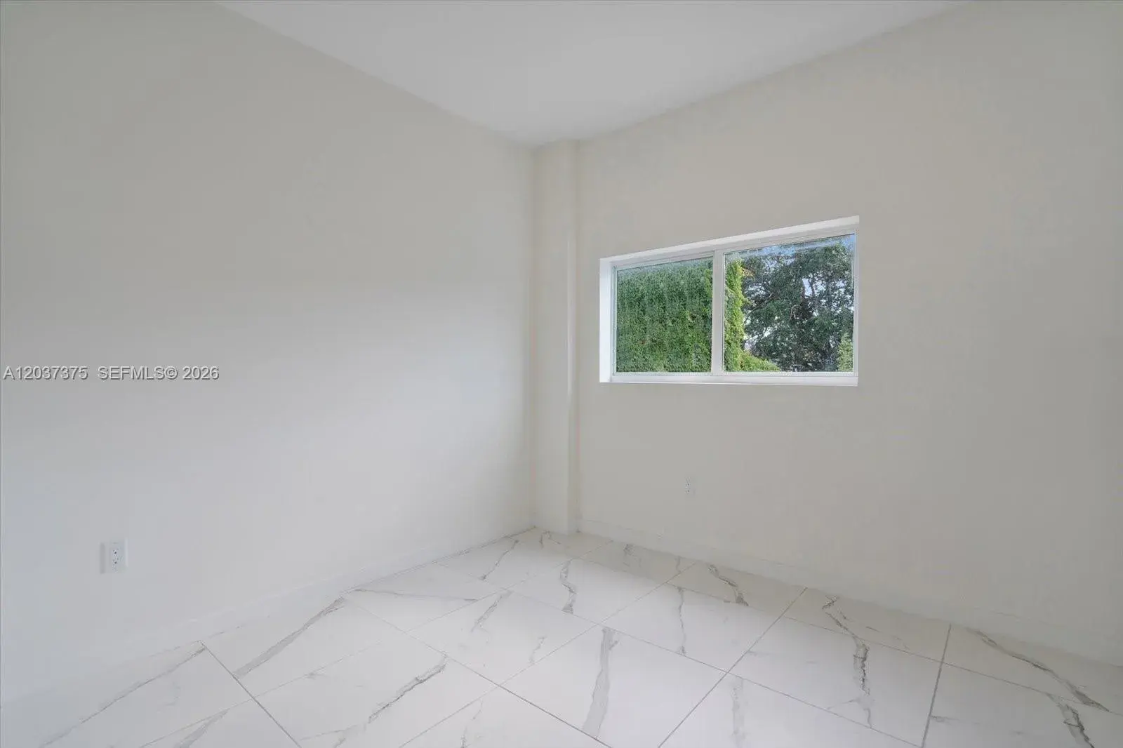 420 SW 7th Ave # 201, Miami FL 33130