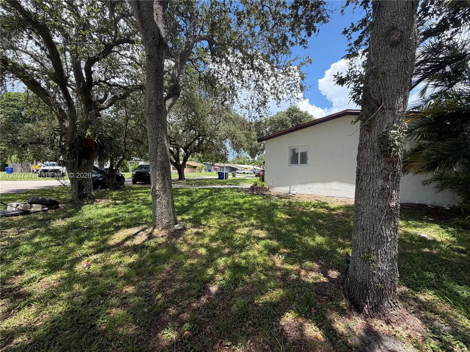 6570 Liberty St, Hollywood FL 33024