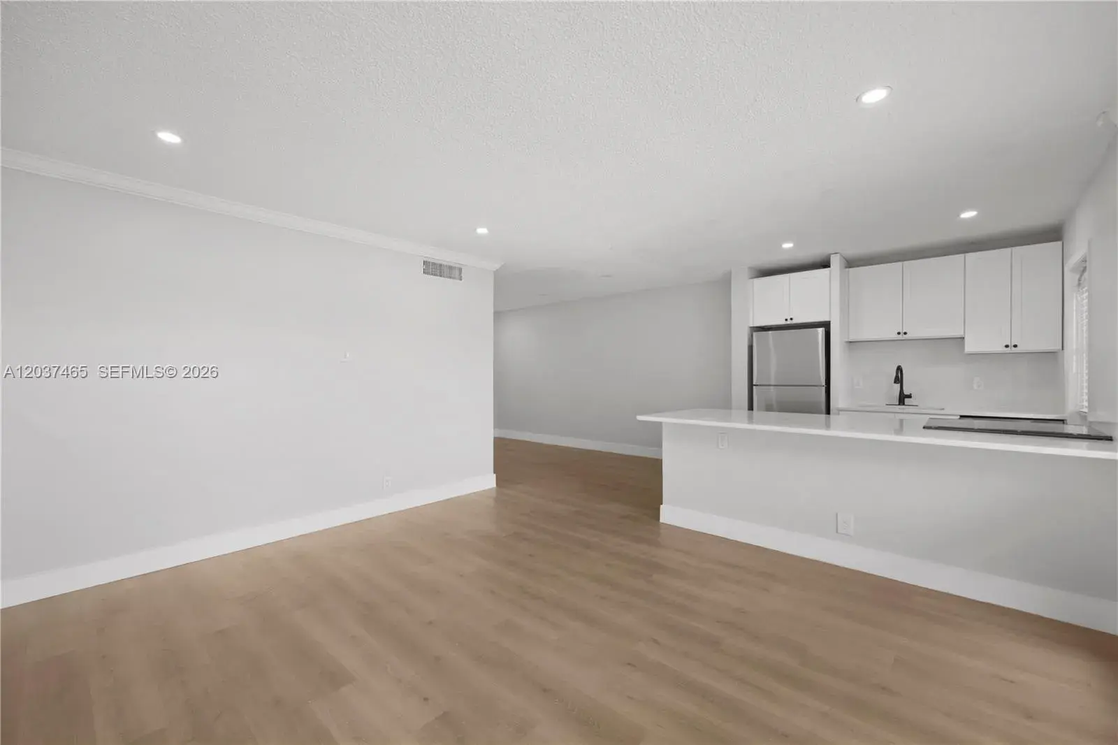 5450 Hollywood Blvd # 210, Hollywood FL 33021