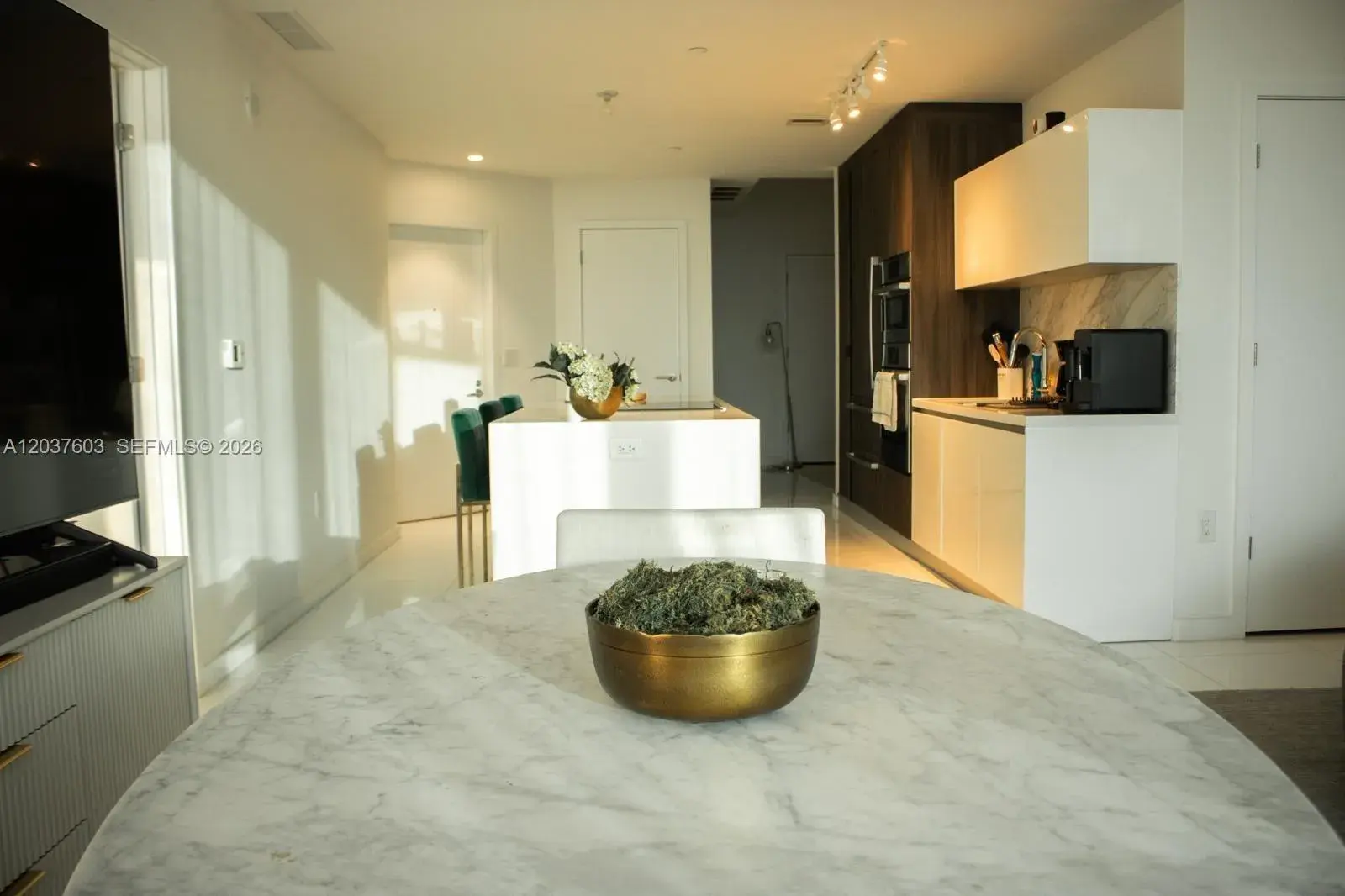 851 NE 1st Ave # 4806, Miami FL 33132
