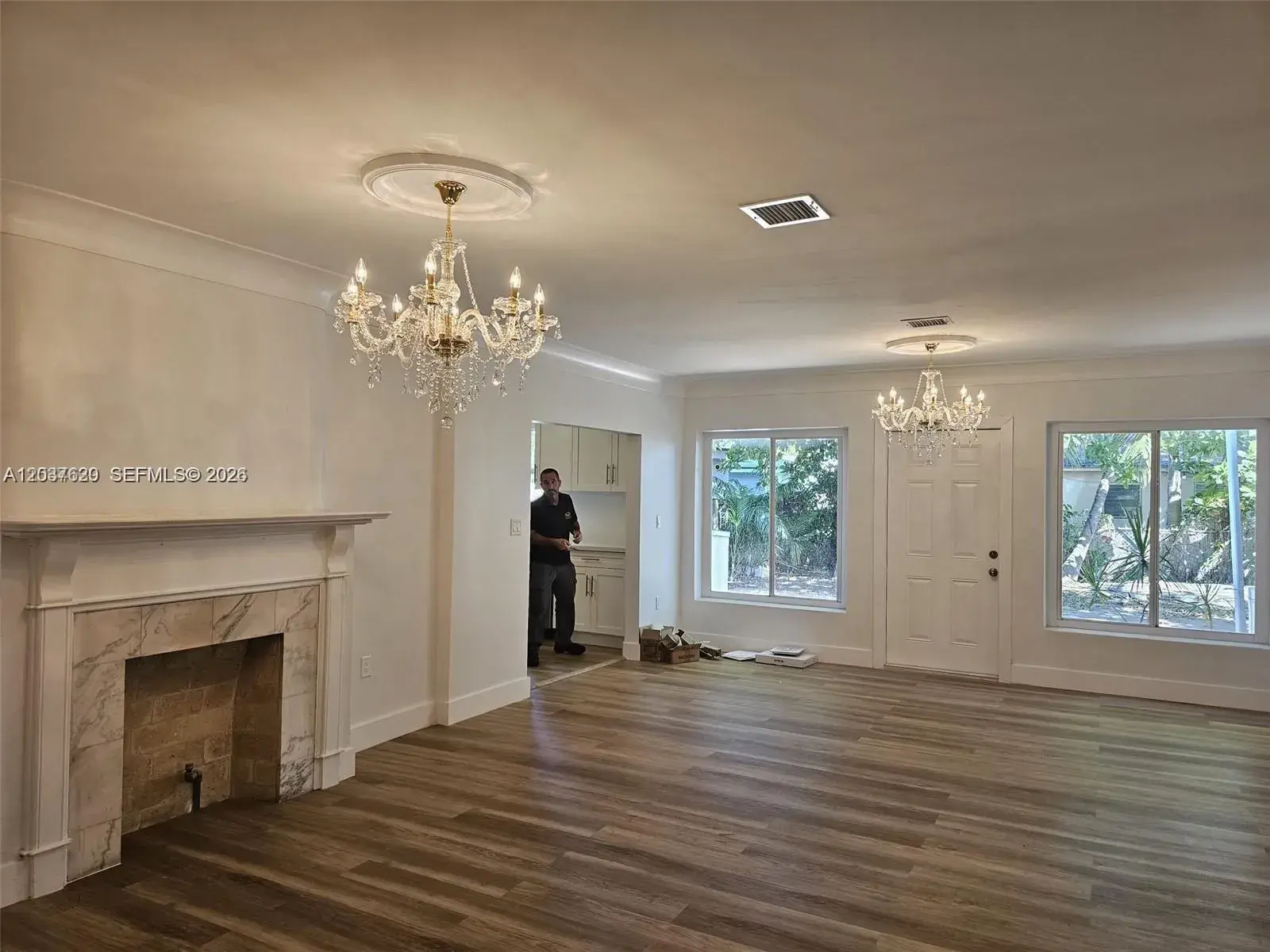 1915 Normandy Dr, Miami Beach FL 33141