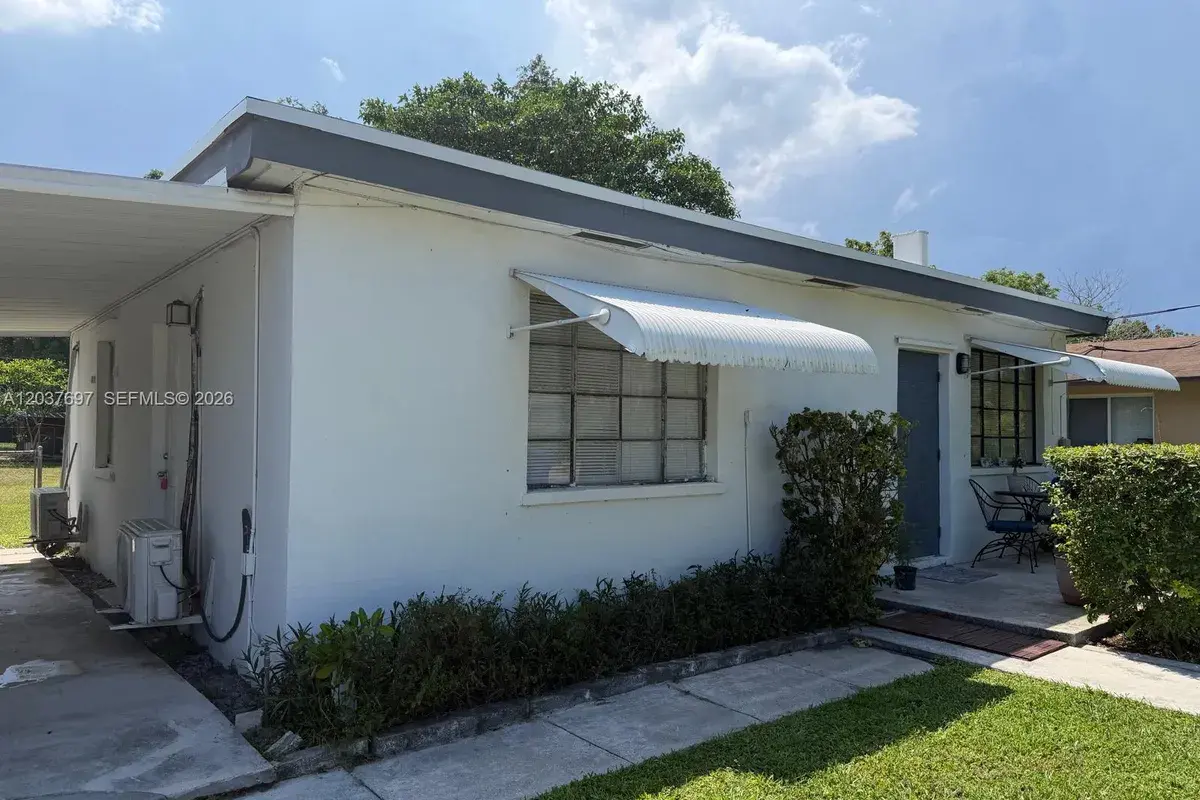 1324 N 58 AVE # 1, Hollywood FL 33021