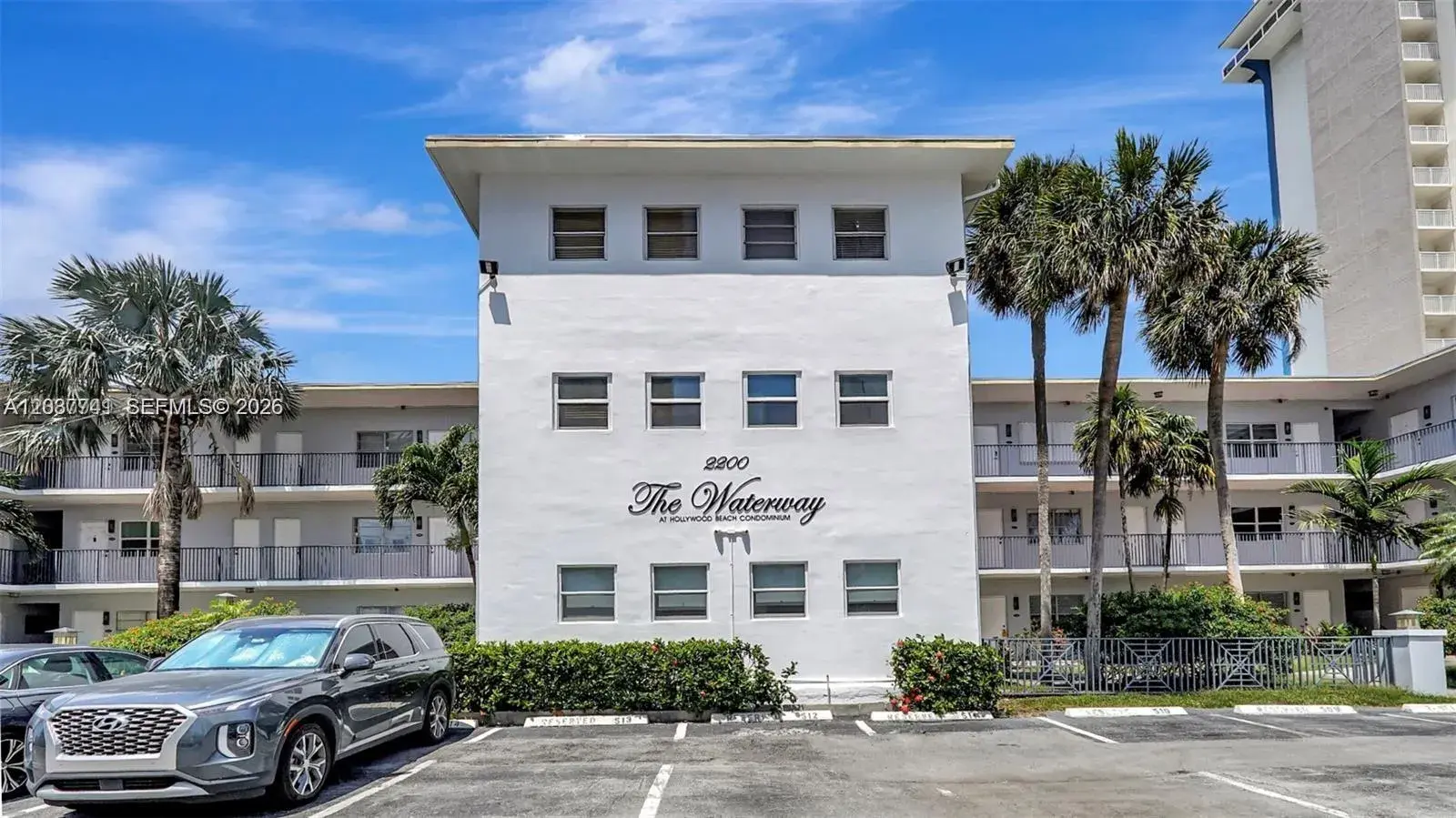 2200 S Ocean Dr # N112, Hollywood FL 33019