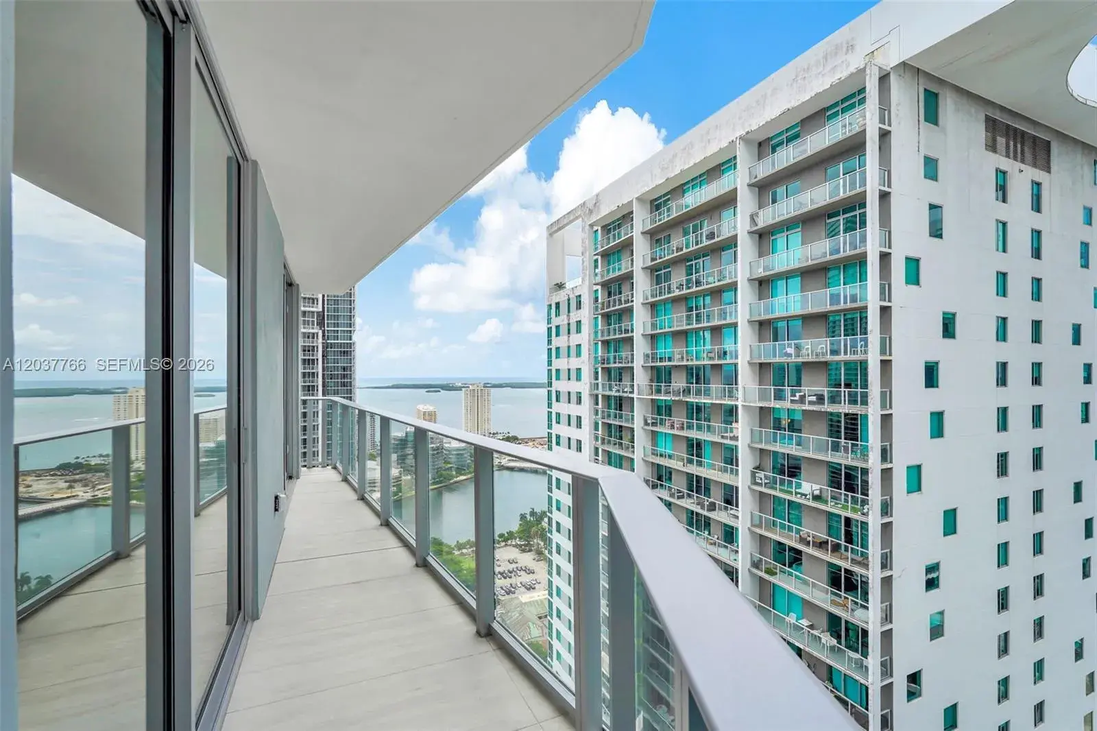 77 SE 5th St # 3714, Miami FL 33131