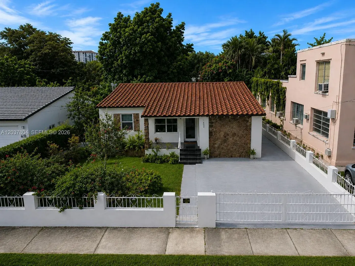 3 bedroom 2 bath Residential for sale at 4240 SW 14th St, Miami FL 33134