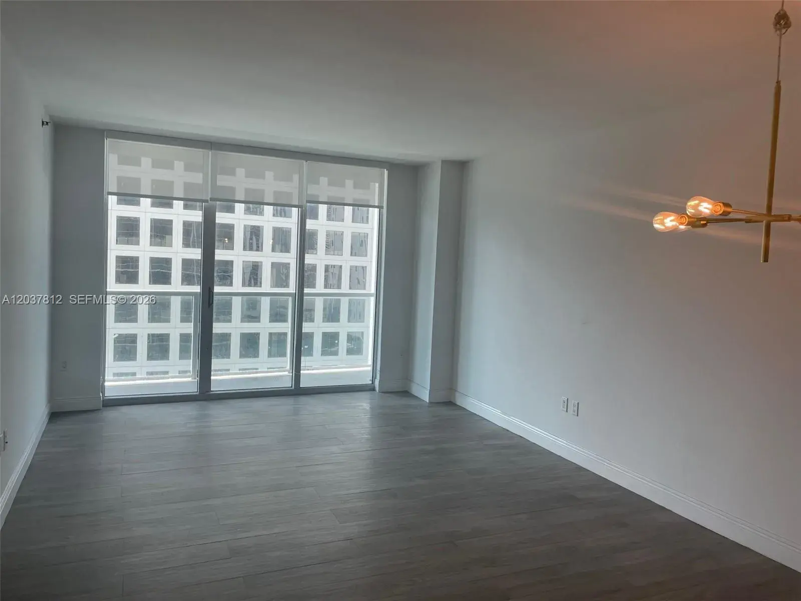 500 Brickell Av # 1906, Miami FL 33131