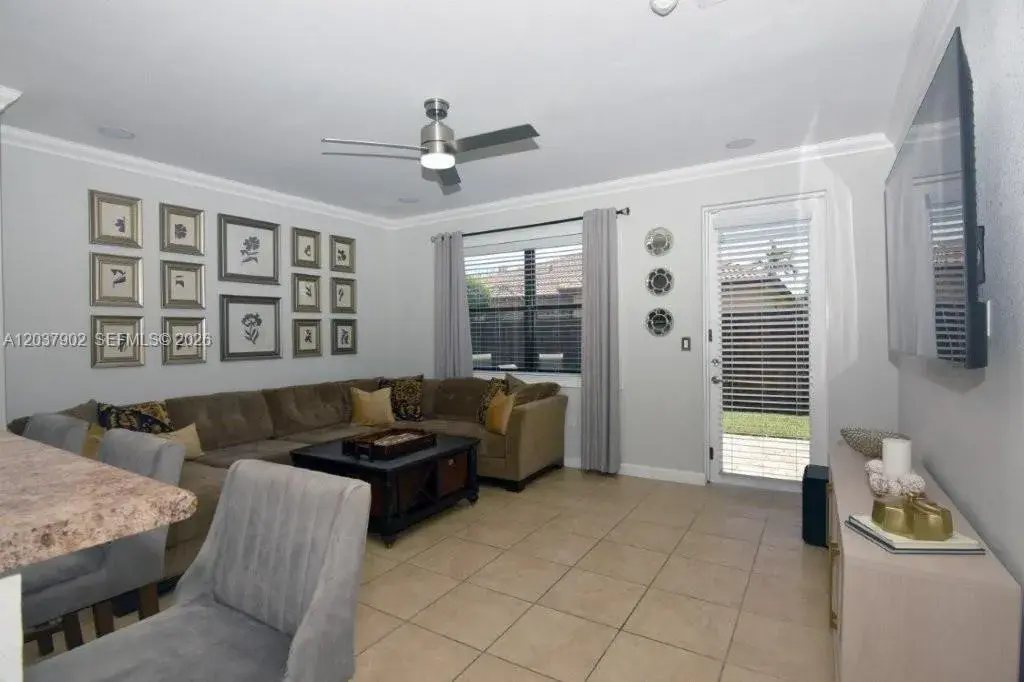 163 SE 36th Ave, Homestead FL 33033