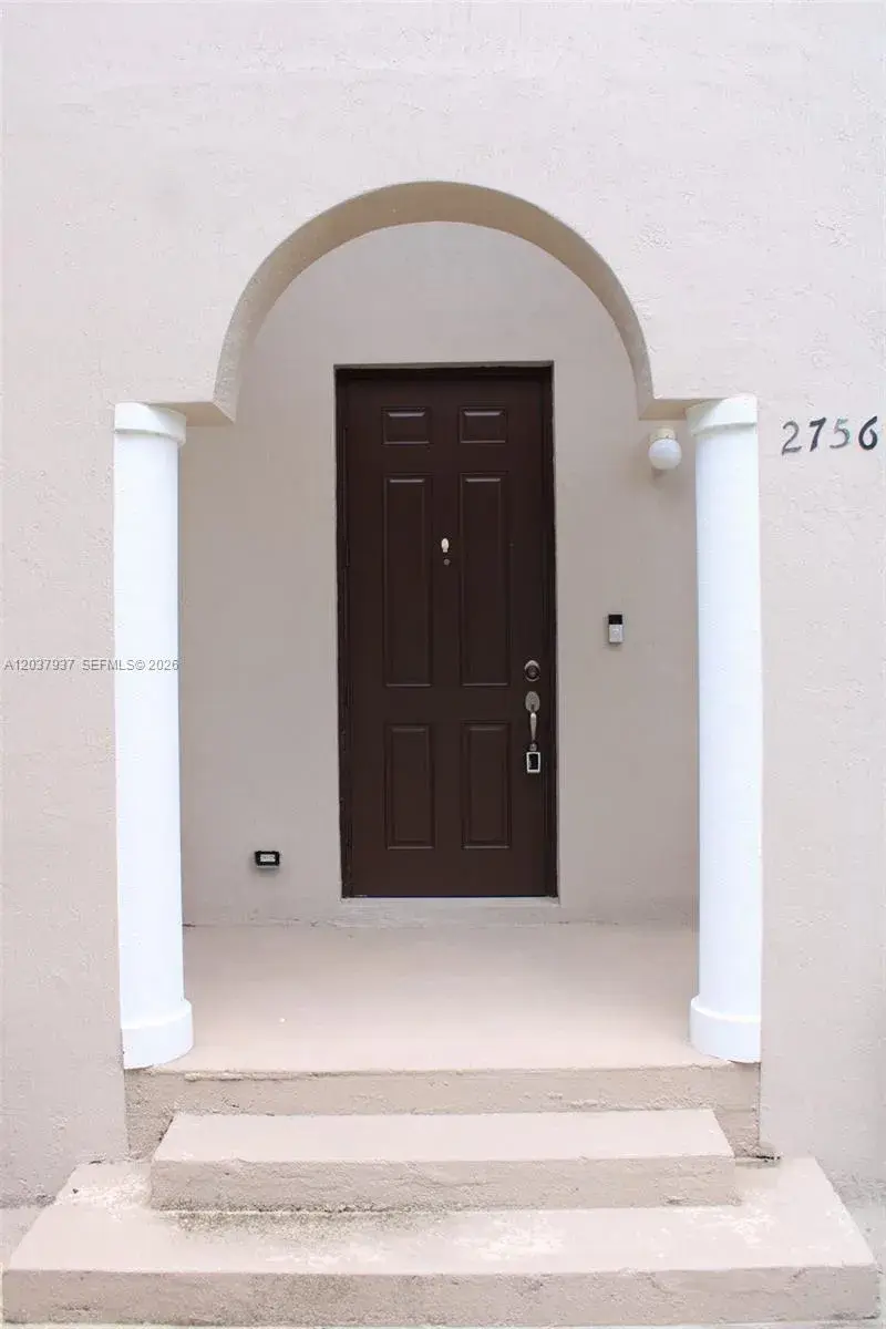 3 bedroom 2 bath Residential for sale at 27568 SW 143rd Ave # 27568, Homestead FL 33032