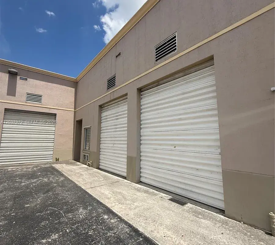 15075 SW 137th St # 14, Miami FL 33196